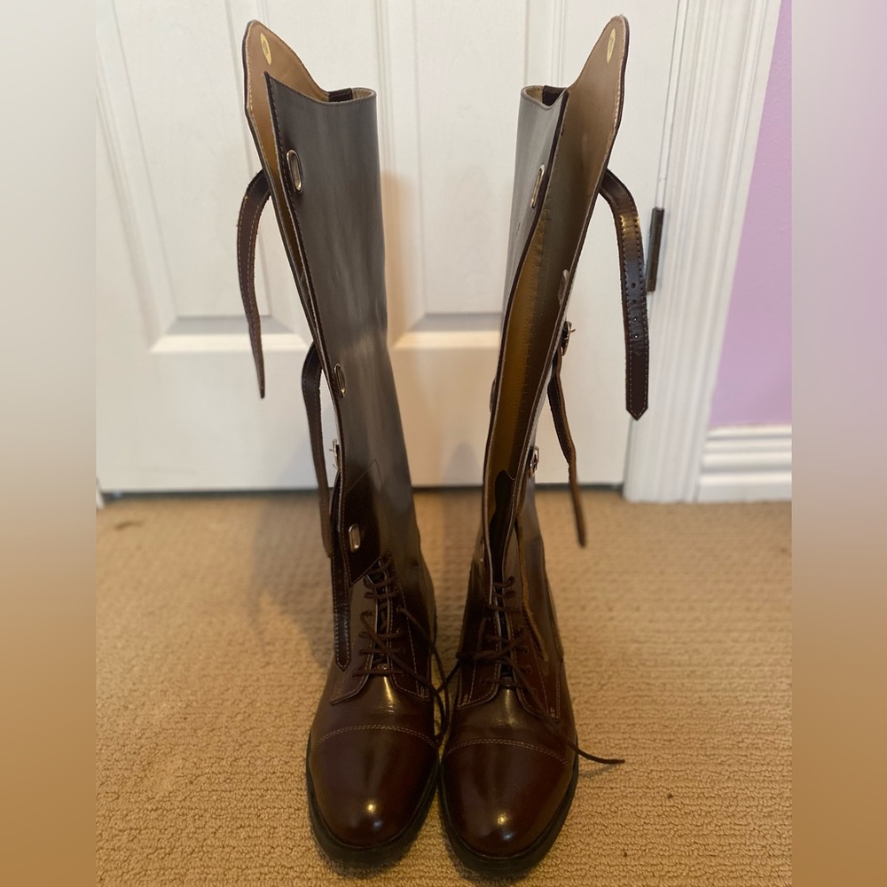 Elegant Brown Riding Boots